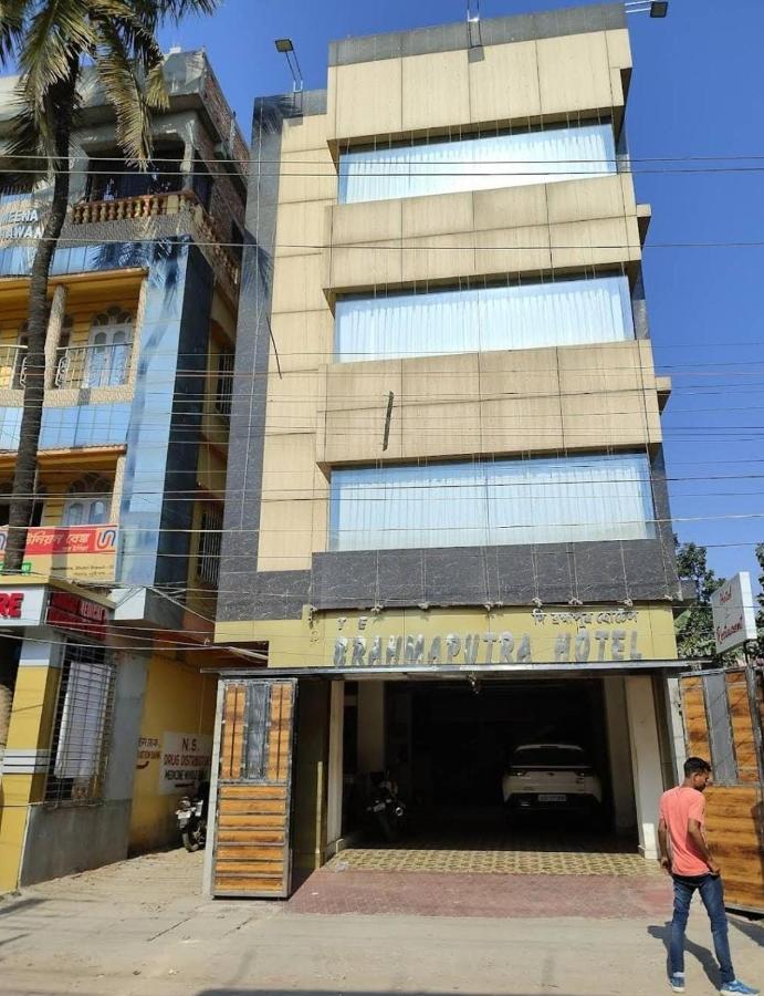 The Brahmaputra Hotel Dhubri Exterior photo